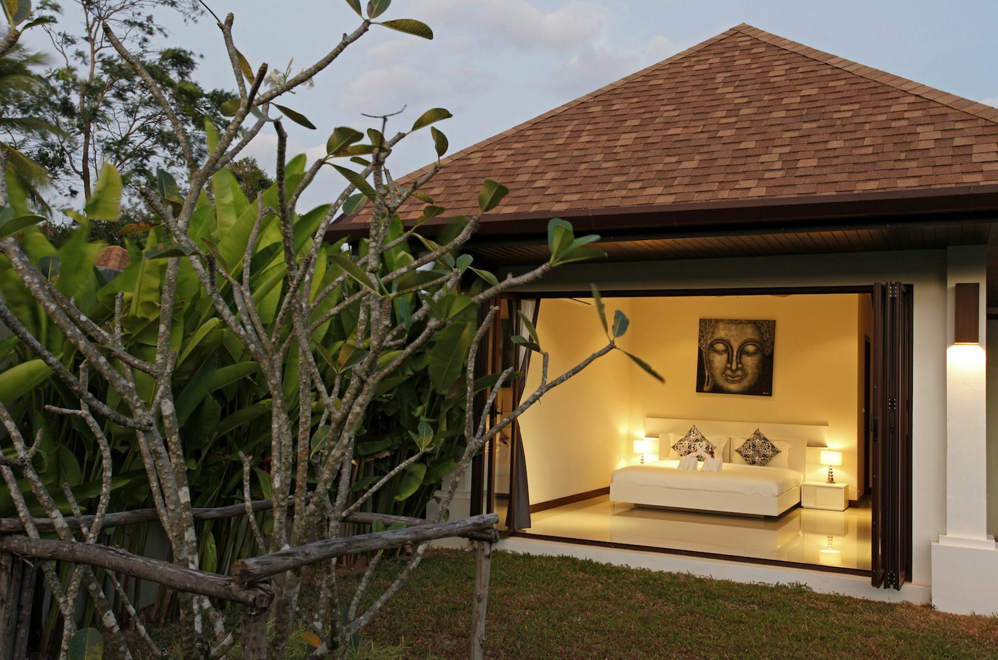 Villa Lovina By Holiplanet Rawai Buitenkant foto